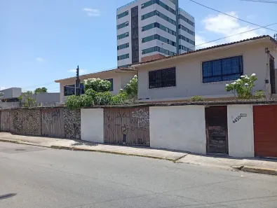 Casa com 6 Quartos à venda, 900m² no Candeias, Jaboatão dos Guararapes