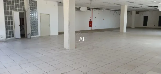 Prédio Comercial para alugar, 656m² no Parque Mandaqui, São Paulo