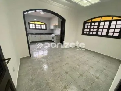 Sobrado com 3 Quartos para alugar, 270m² no Vila Camilópolis, Santo André