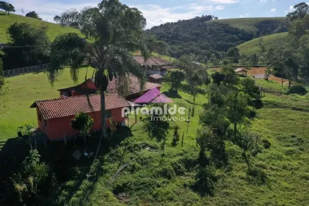 Fazenda/Sítio com 3 Quartos à venda, 500m² no , Cunha