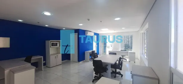 Sala Comercial para alugar, 52m² no Indianópolis, São Paulo