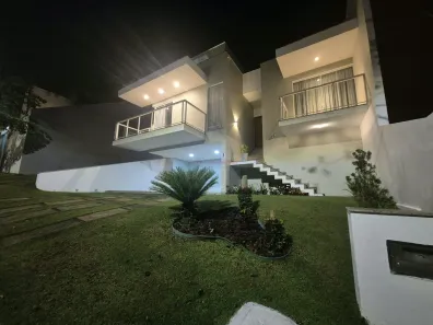 Casa de Condomínio com 3 Quartos à venda, 250m² no Novo Horizonte, Juiz de Fora