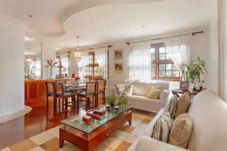 Casa de Condomínio com 3 Quartos à venda, 340m² no Jardim Colombo, São Paulo