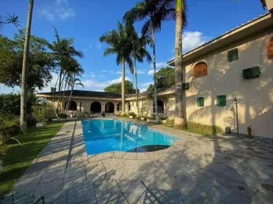 Casa com 5 Quartos para alugar, 900m² no Chácara Santa Lúcia, Carapicuíba