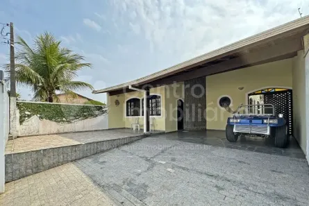 Casa com 3 Quartos à venda, 149m² no Parque Balneario Oasis, Peruíbe