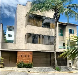 Casa com 4 Quartos para alugar, 259m² no Lagoa, Macaé