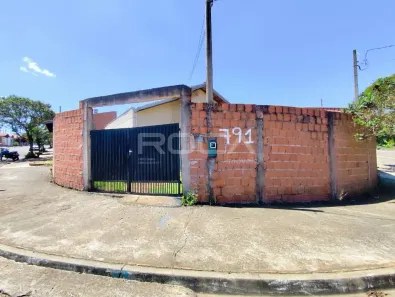 Casa com 2 Quartos para alugar, 40m² no Jardim Araucária, São Carlos