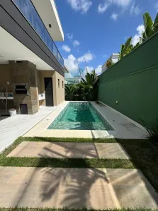 Casa de Condomínio com 5 Quartos para alugar, 330m² no Cidade Alpha, Eusébio