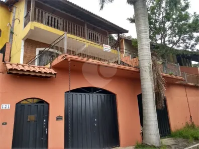 Sobrado com 3 Quartos à venda, 243m² no Chácara Arantes, Mairiporã