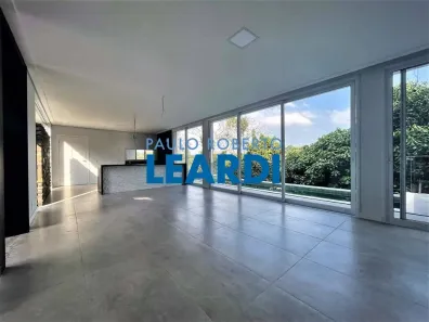 Casa de Condomínio com 4 Quartos à venda, 436m² no Chácara dos Lagos, Carapicuíba
