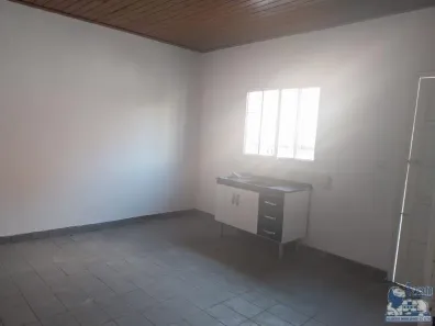 Casa com 2 Quartos para alugar, 62m² no Helena Maria, Osasco