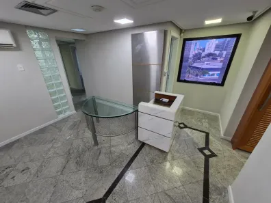 Sala Comercial com 4 Quartos à venda, 165m² no Santa Lúcia, Vitória