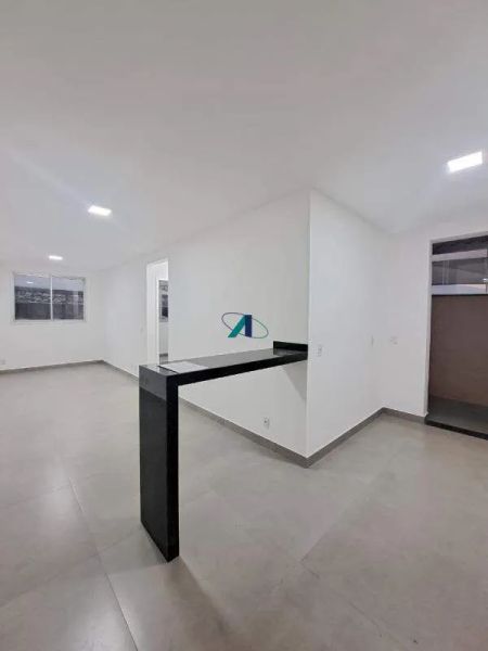 Apartamento com 2 quartos — Planalto, Belo Horizonte
