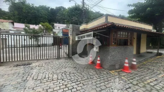 Apartamento com 2 Quartos à venda, 45m² no Santa Rosa, Niterói