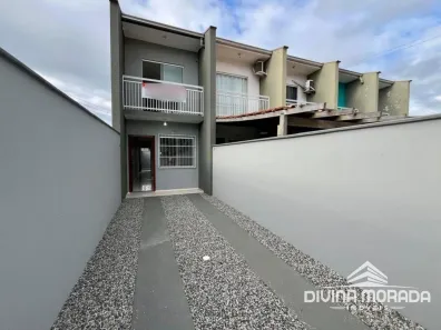 Casa com 2 Quartos à venda, 69m² no Paranaguamirim, Joinville