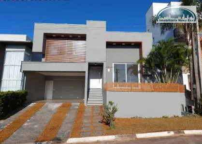 Casa de Condomínio com 3 Quartos para alugar, 240m² no Pinheirinho, Vinhedo