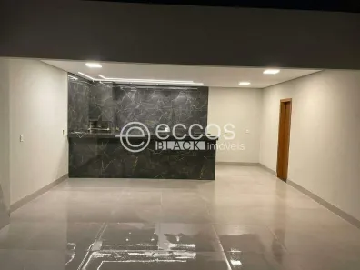 Casa com 3 Quartos à venda, 187m² no Cidade Jardim, Uberlândia