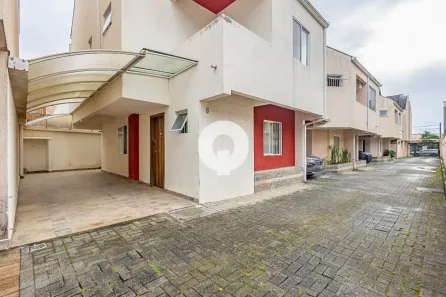 Sobrado com 3 Quartos à venda, 120m² no Bacacheri, Curitiba