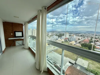 Apartamento com 2 Quartos à venda, 104m² no Centro, Palhoça