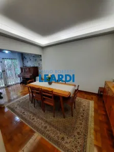 Casa com 3 Quartos à venda, 198m² no Indianópolis, São Paulo