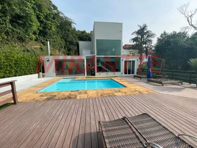 Sobrado com 3 Quartos à venda, 170m² no Caraguatá, Mairiporã