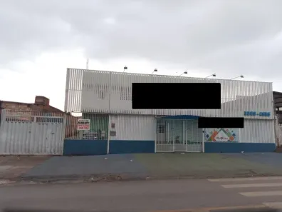 Prédio Comercial à venda, 1500m² no Setor Industrial, Brasília