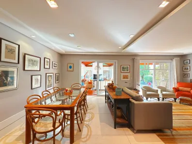 Casa de Condomínio com 3 Quartos à venda, 212m² no Jardim Carvalho, Porto Alegre