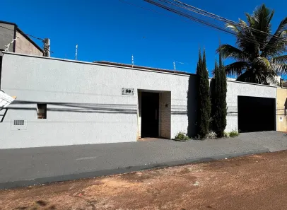 Casa com 3 Quartos à venda, 181m² no Residencial Drummond, Ituiutaba