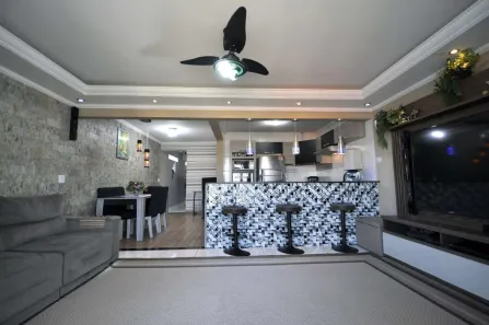 Casa com 6 Quartos à venda, 140m² no Vila Santa Rosa, Jandira