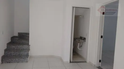 Sobrado com 2 Quartos à venda, 100m² no Vila Invernada, São Paulo