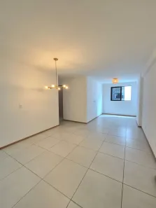 Apartamento com 3 Quartos para venda ou aluguel, 71m² no Jatiúca, Maceió