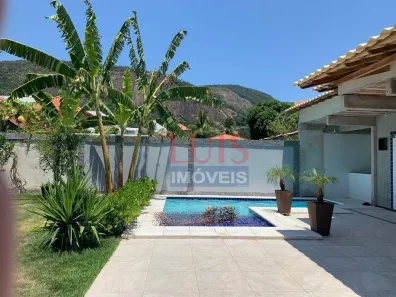 Casa com 4 Quartos à venda, 220m² no Itaipu, Niterói