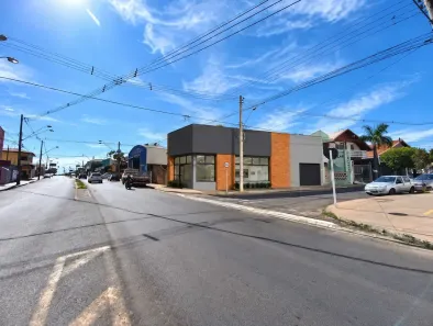 Ponto Comercial para alugar, 150m² no Centro, Botucatu