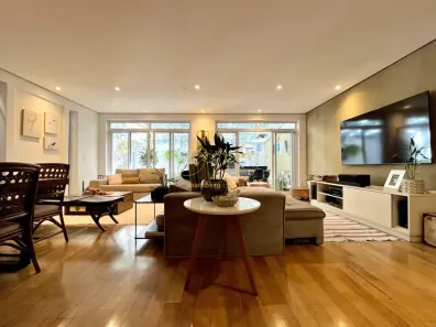Casa de Condomínio com 4 Quartos à venda, 315m² no Santo Amaro, São Paulo