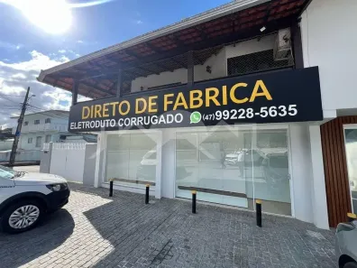 Sala Comercial para alugar, 70m² no Boehmerwald, Joinville