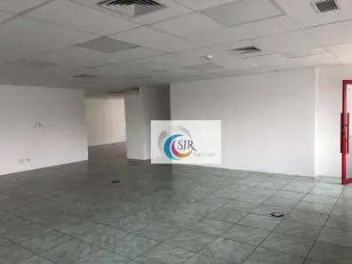 Sala Comercial para alugar, 133m² no Itaim Bibi, São Paulo