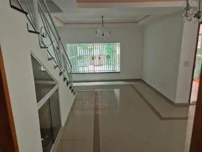 Sobrado com 4 Quartos à venda, 152m² no Jardim Picolo, São Paulo