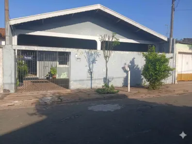 Casa com 3 Quartos à venda, 161m² no Conjunto Habitacional Padre Anchieta, Campinas