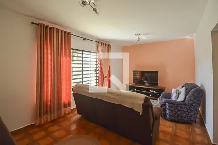 Casa com 3 Quartos à venda, 220m² no Rudge Ramos, São Bernardo do Campo