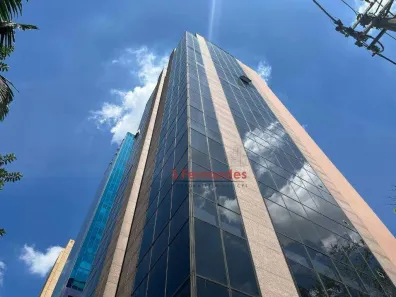 Sala Comercial para venda ou aluguel, 130m² no Indianópolis, São Paulo