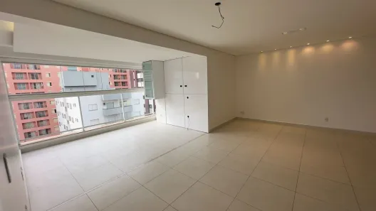 Apartamento com 3 Quartos à venda, 120m² no Saraiva, Uberlândia
