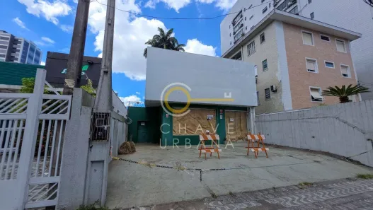 Imóvel Comercial à venda, 435m² no Gonzaga, Santos