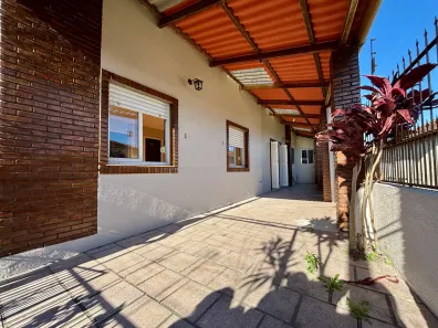 Casa com 3 Quartos à venda, 180m² no Areal, Pelotas
