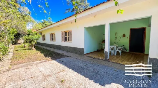 Fazenda/Sítio com 5 Quartos à venda, 308m² no Borda da Mata, Caçapava