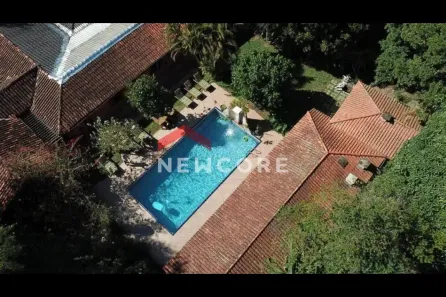 Casa de Condomínio com 5 Quartos à venda, 350m² no Jardim Convento, Itapecerica da Serra