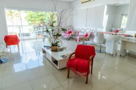 Sala Comercial à venda, 670m² no Centro, Salto