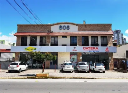 Sala Comercial para alugar, 230m² no Nossa Senhora de Lourdes, Caxias do Sul