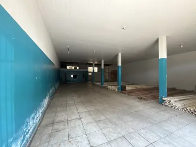 Galpão/Depósito/Armazém para alugar, 300m² no Santa Helena, Coronel Fabriciano