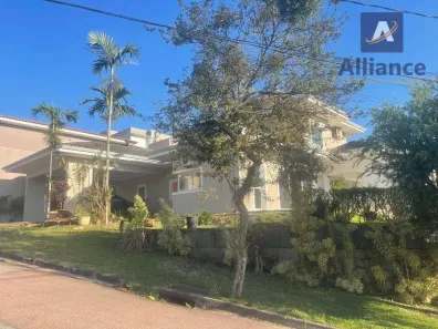 Casa de Condomínio com 4 Quartos para alugar, 360m² no , Louveira