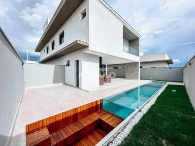 Casa de Condomínio com 4 Quartos à venda, 366m² no Morada da Colina, Uberlândia